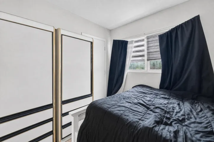 1st Bedroom 2