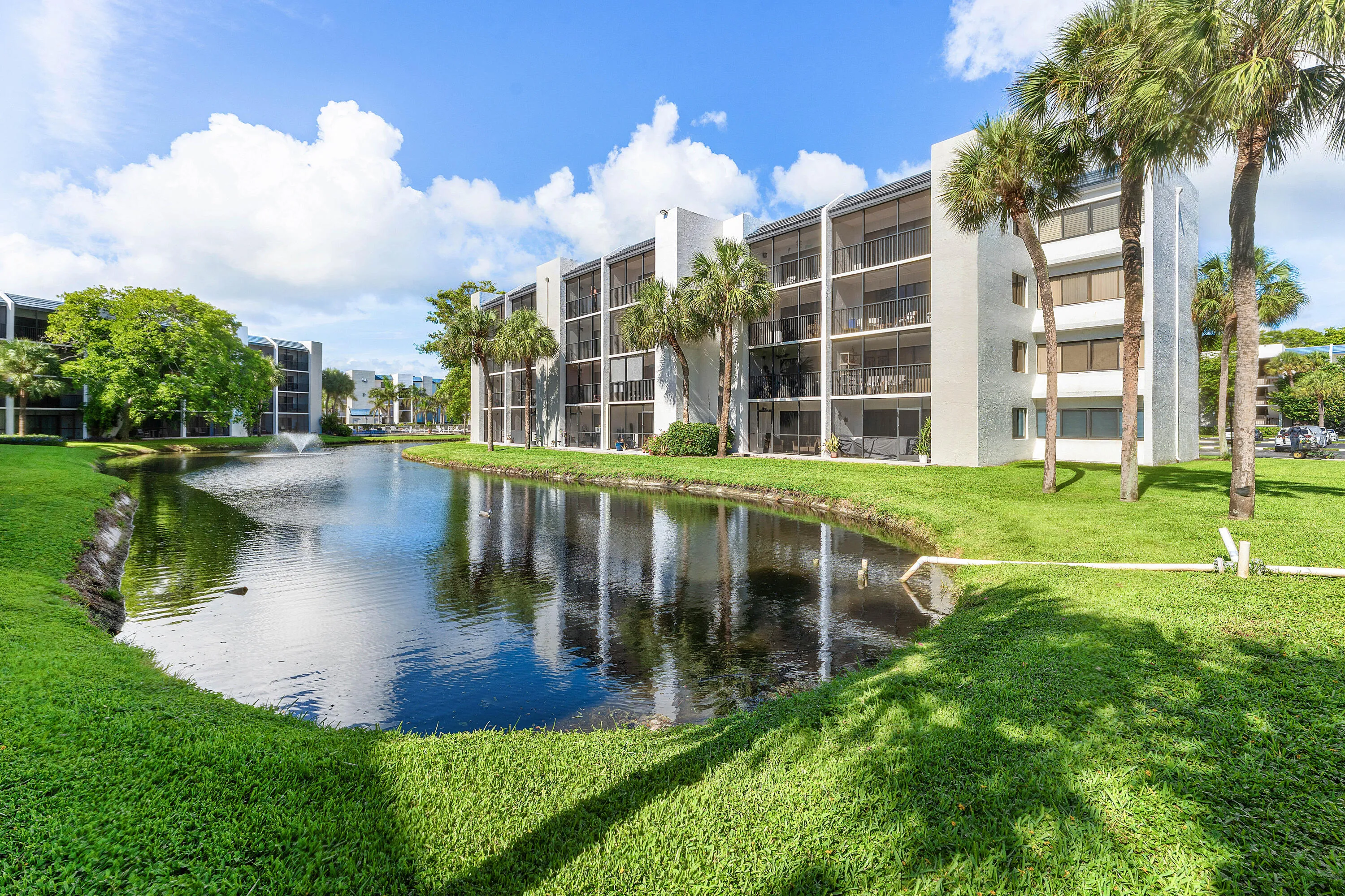 024-1605US1-D203-Jupiter-FL-33477-FULL