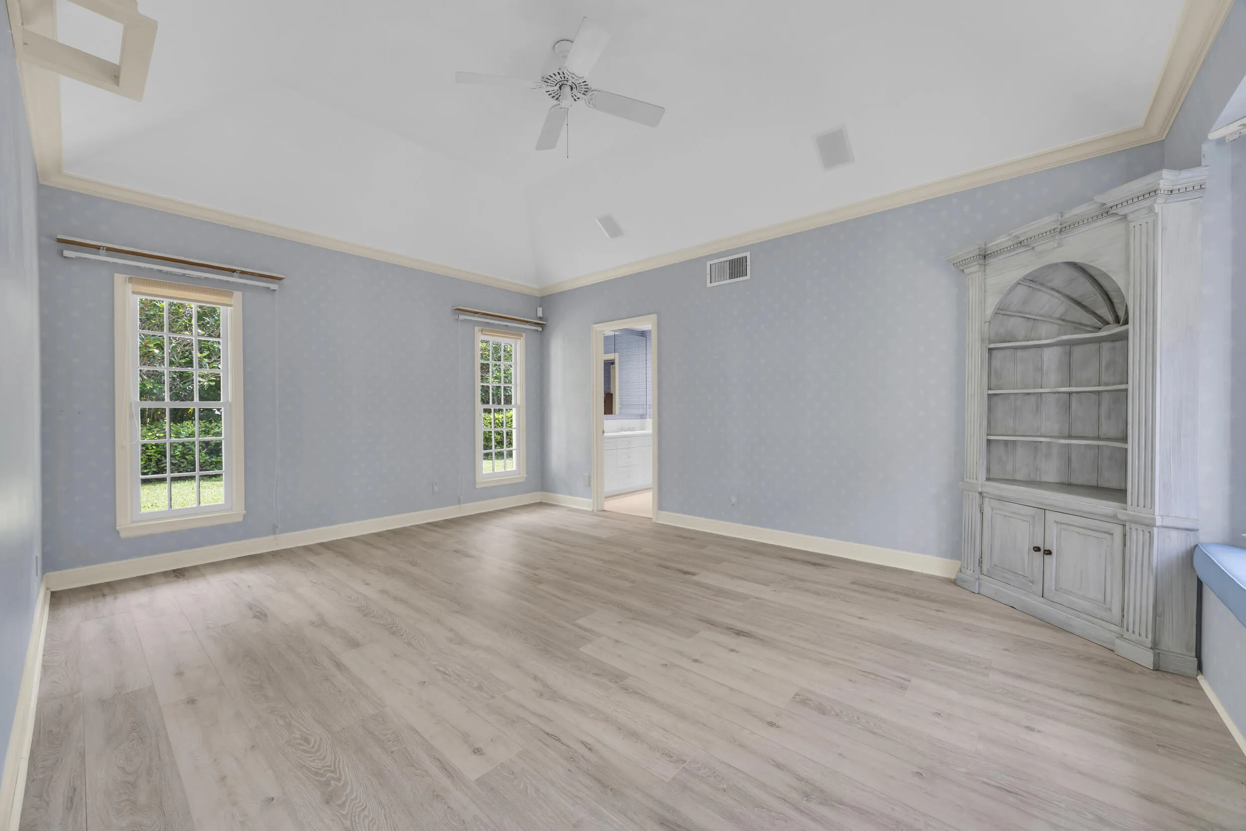 Property photo 33