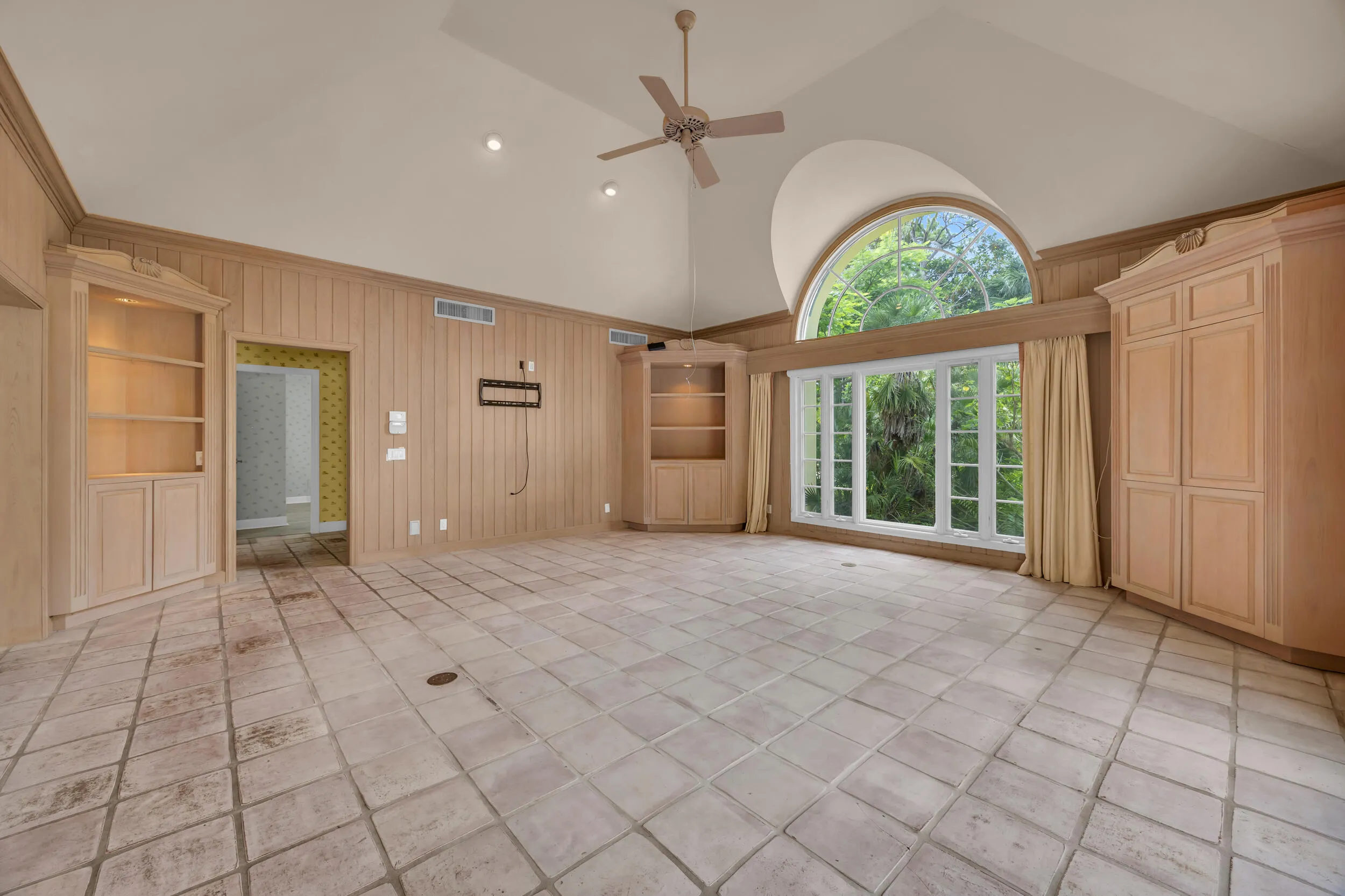 Property photo 43