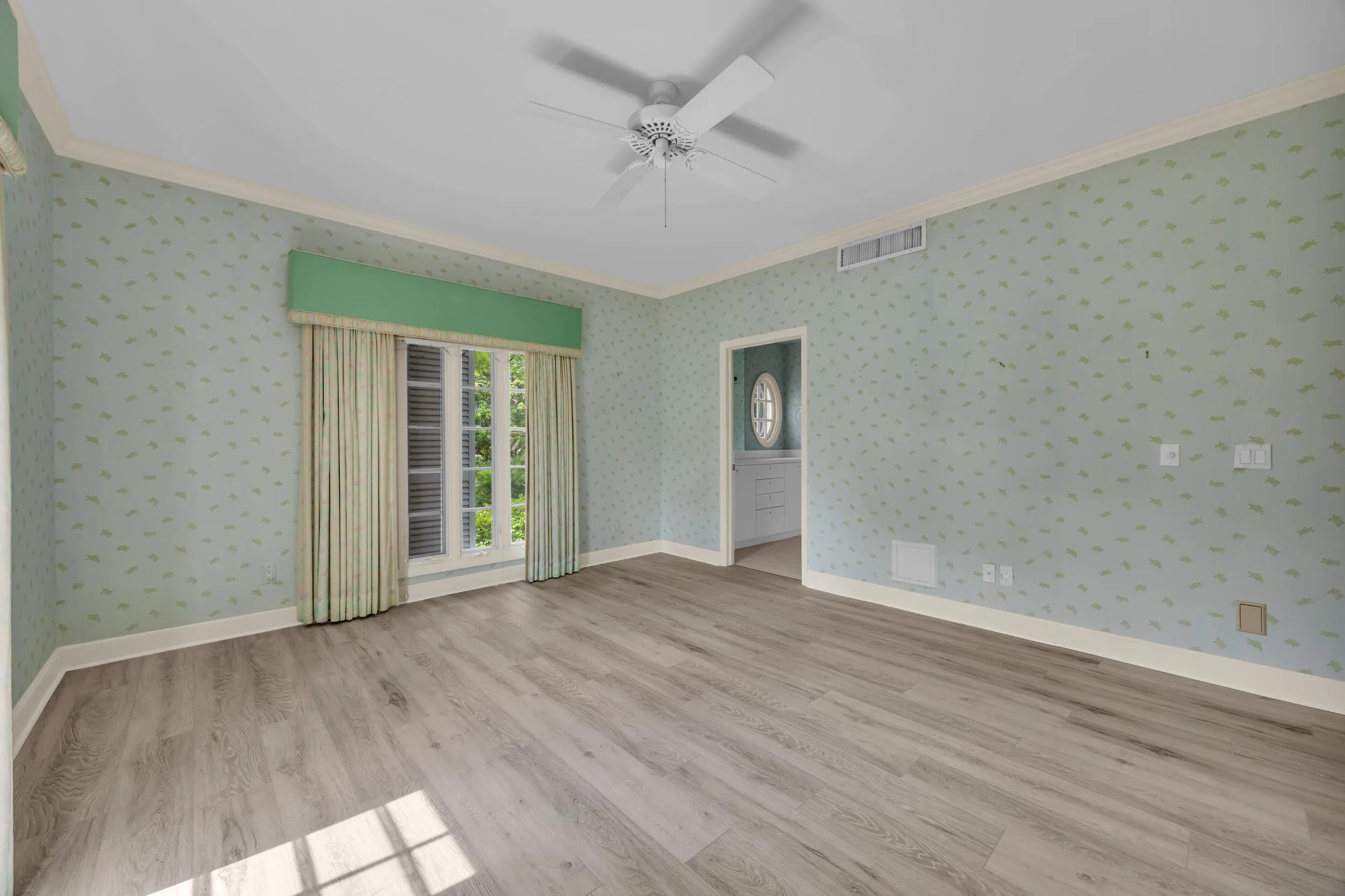 Property photo 50
