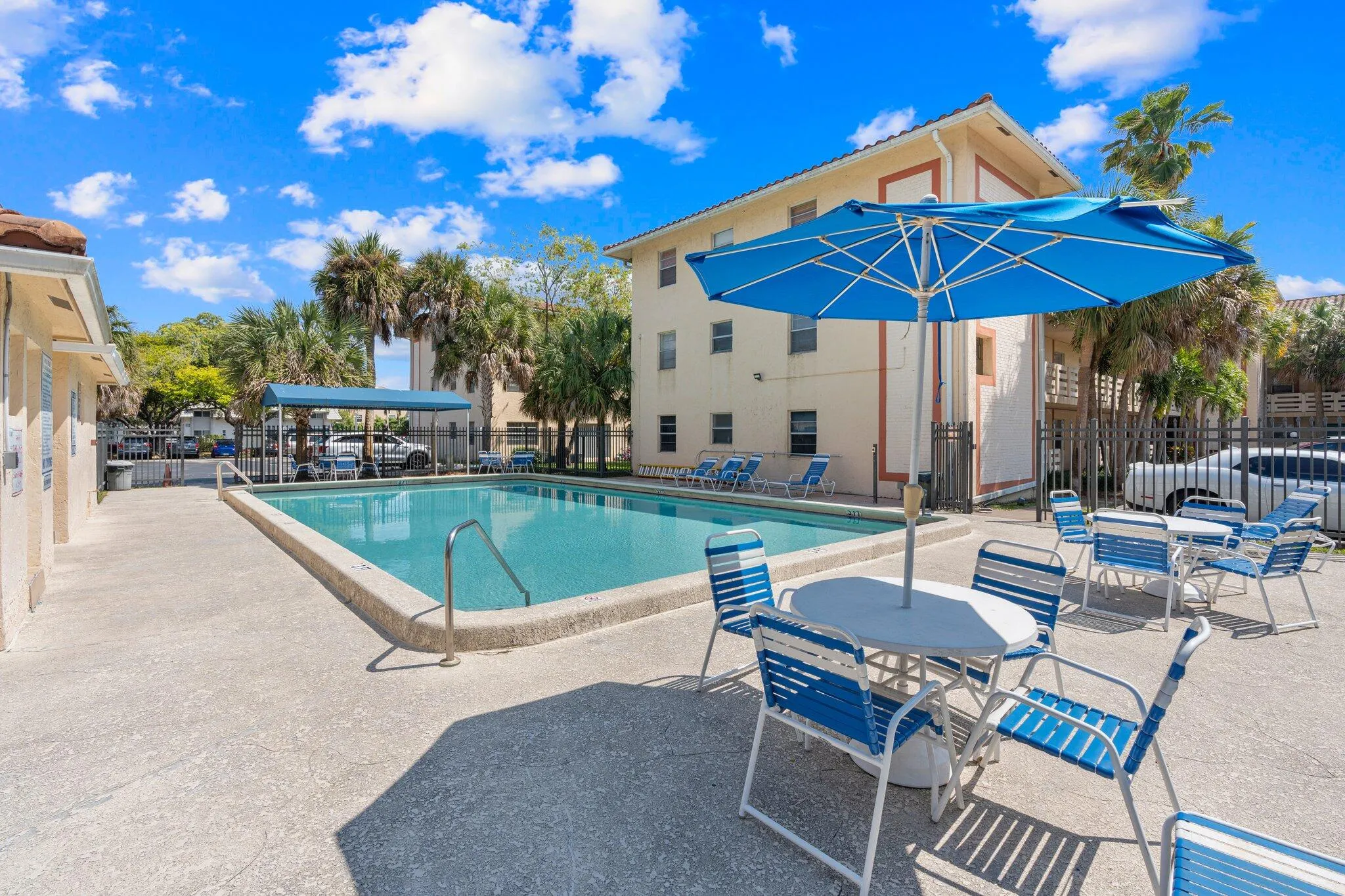 23-web-or-mls-3230 Nw 102nd Ter Coral Sp