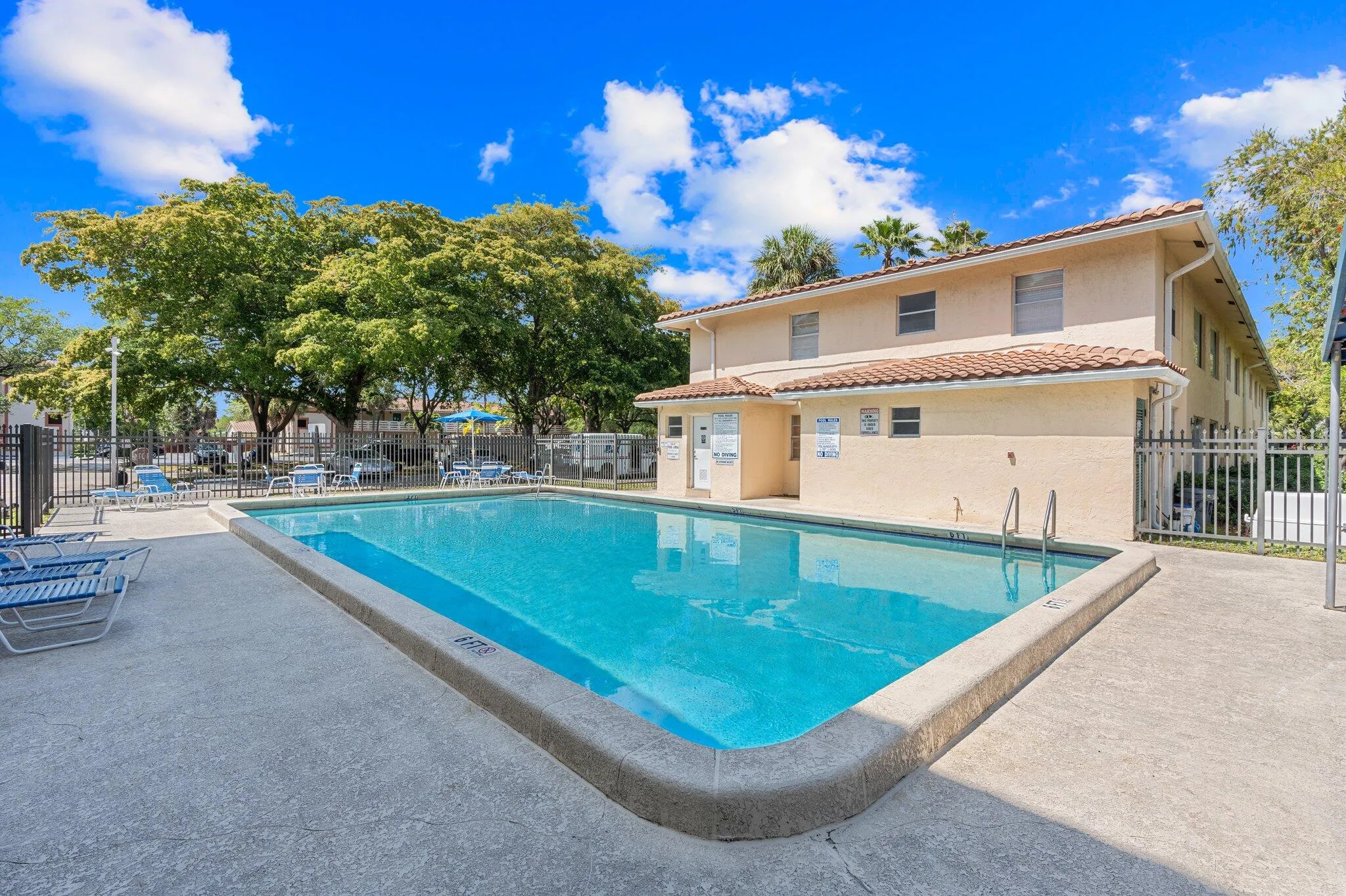 22-web-or-mls-3230 Nw 102nd Ter Coral Sp