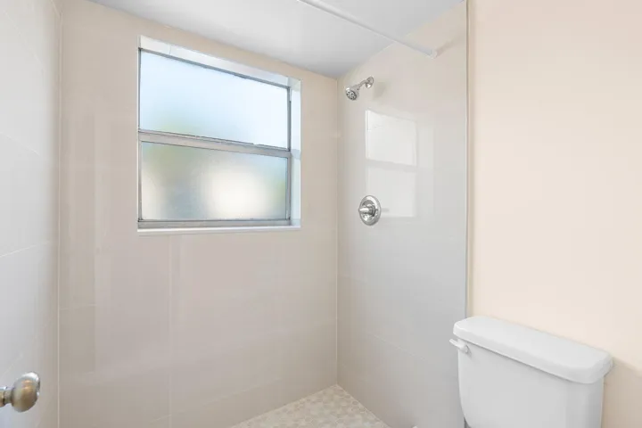 17-web-or-mls-3230 Nw 102nd Ter Coral Sp