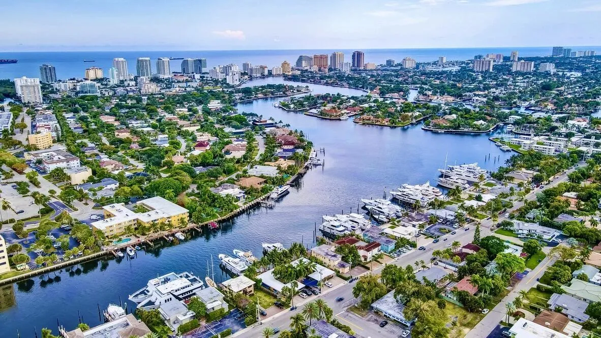 Close to Intracoastal and Ocean