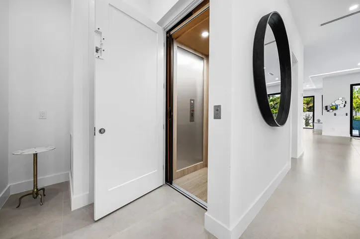 Elevator