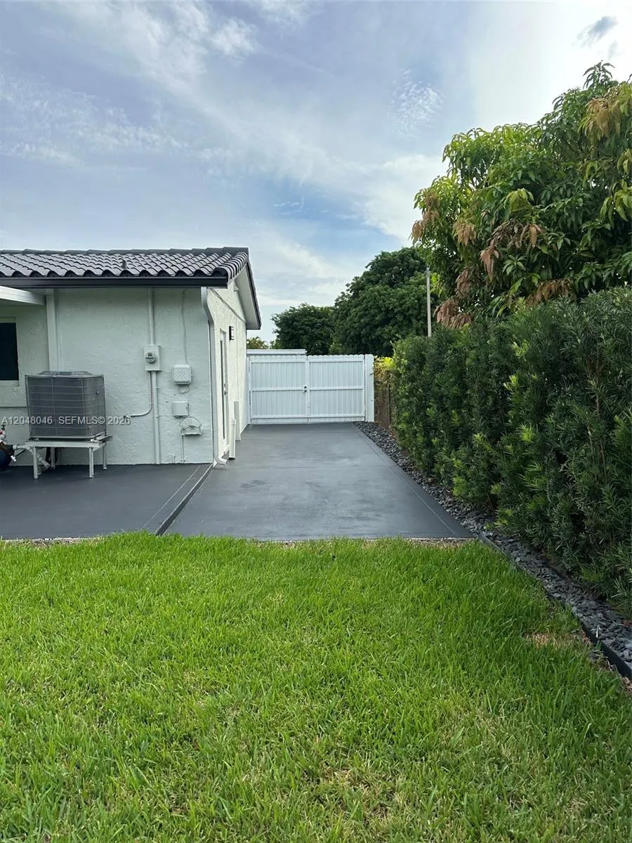 Property photo 61