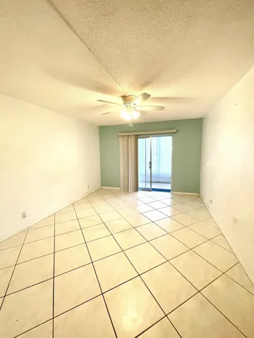 105 Oxford Bedroom