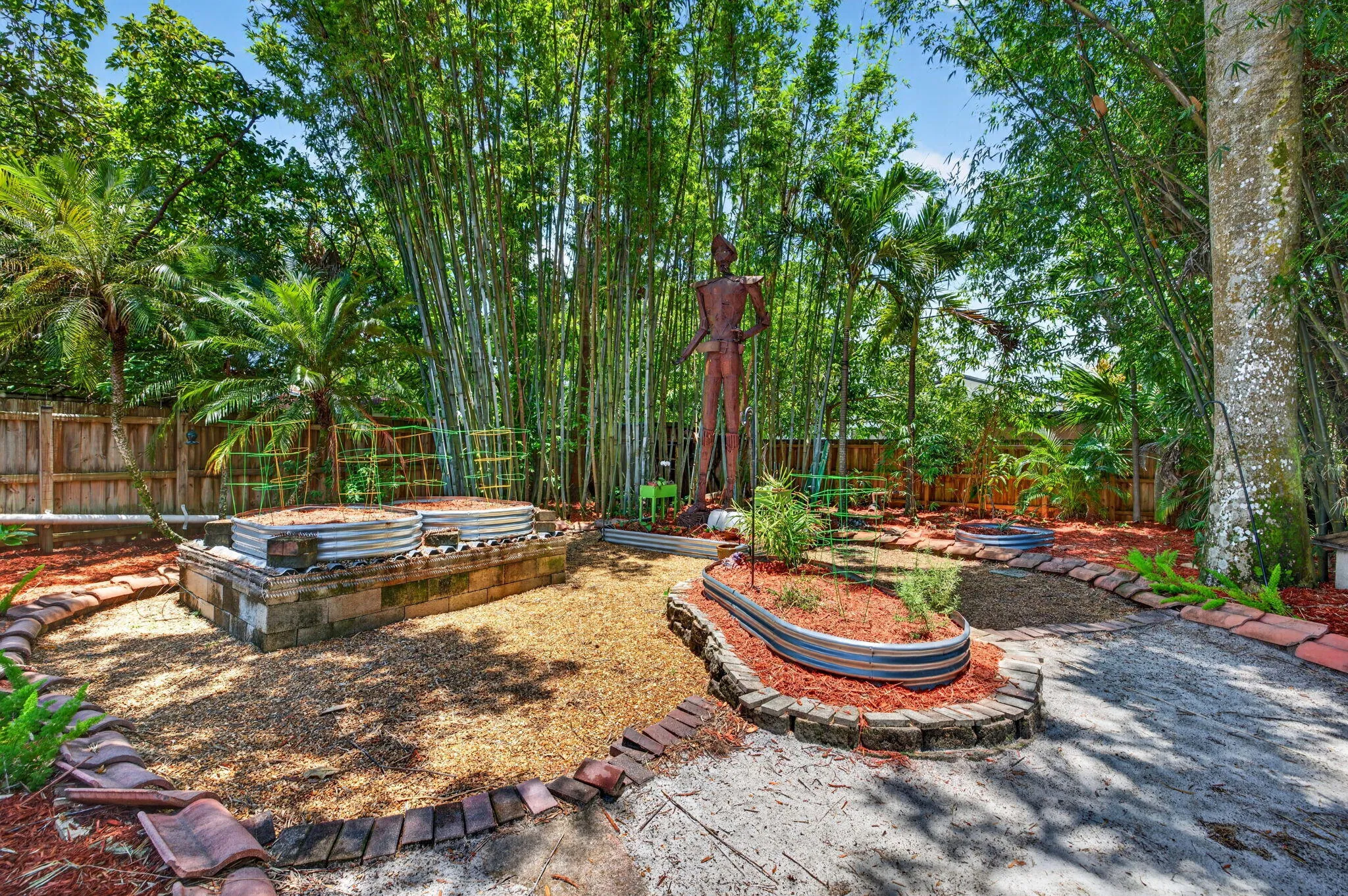 Amazing garden beds