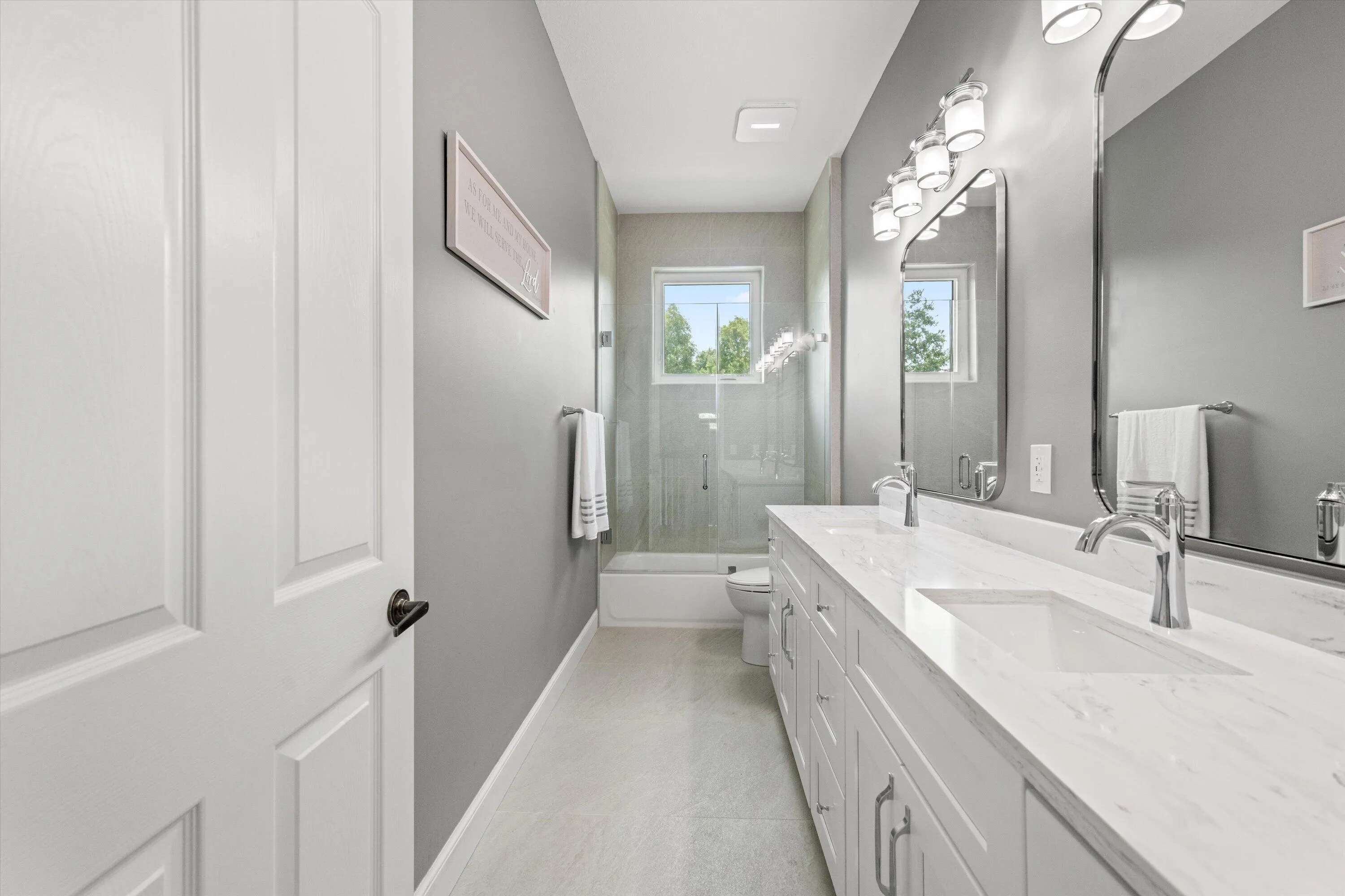 upstairs bathroom