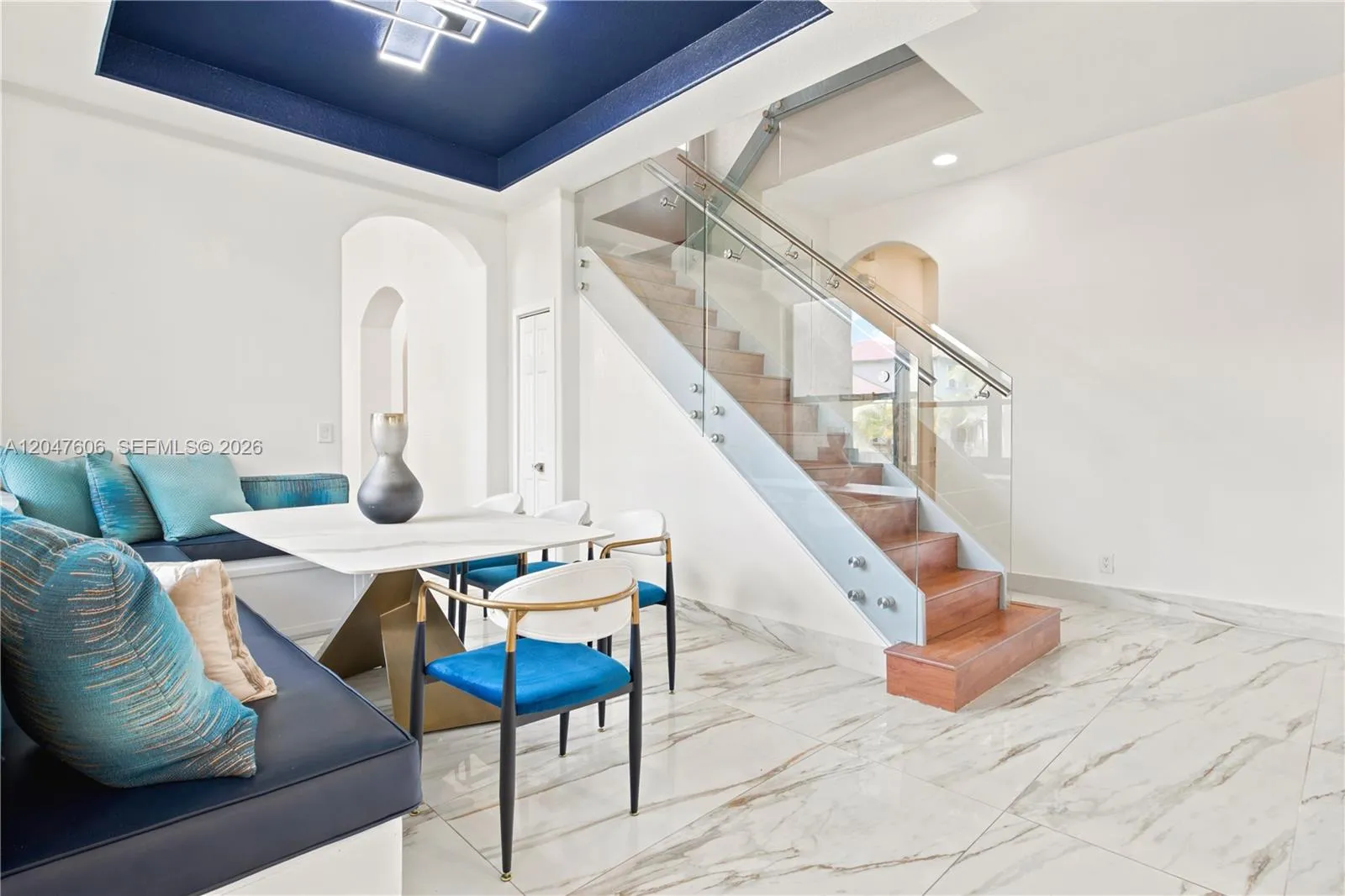 Photo 35