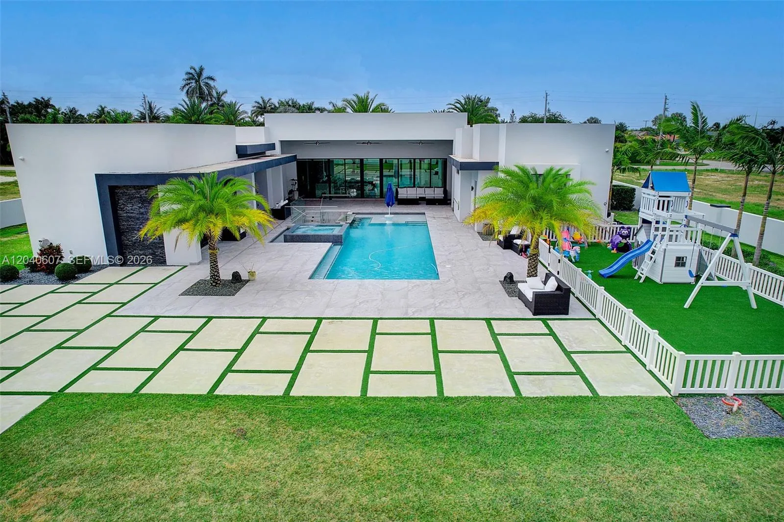Property photo 64