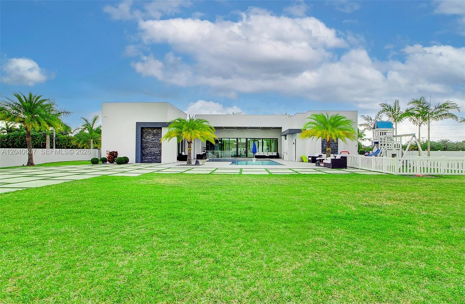 Property photo 60