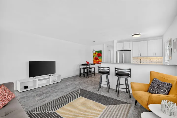 12-web-or-mls-699A1134