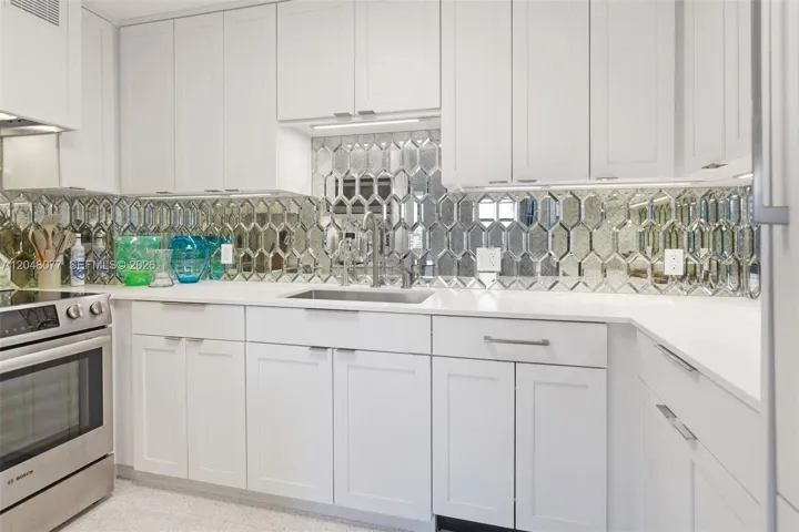 Updated Gourmet​​‌​​​​‌​​‌‌​‌‌​​​‌‌​‌​‌​‌​​​‌​​ Kitchen