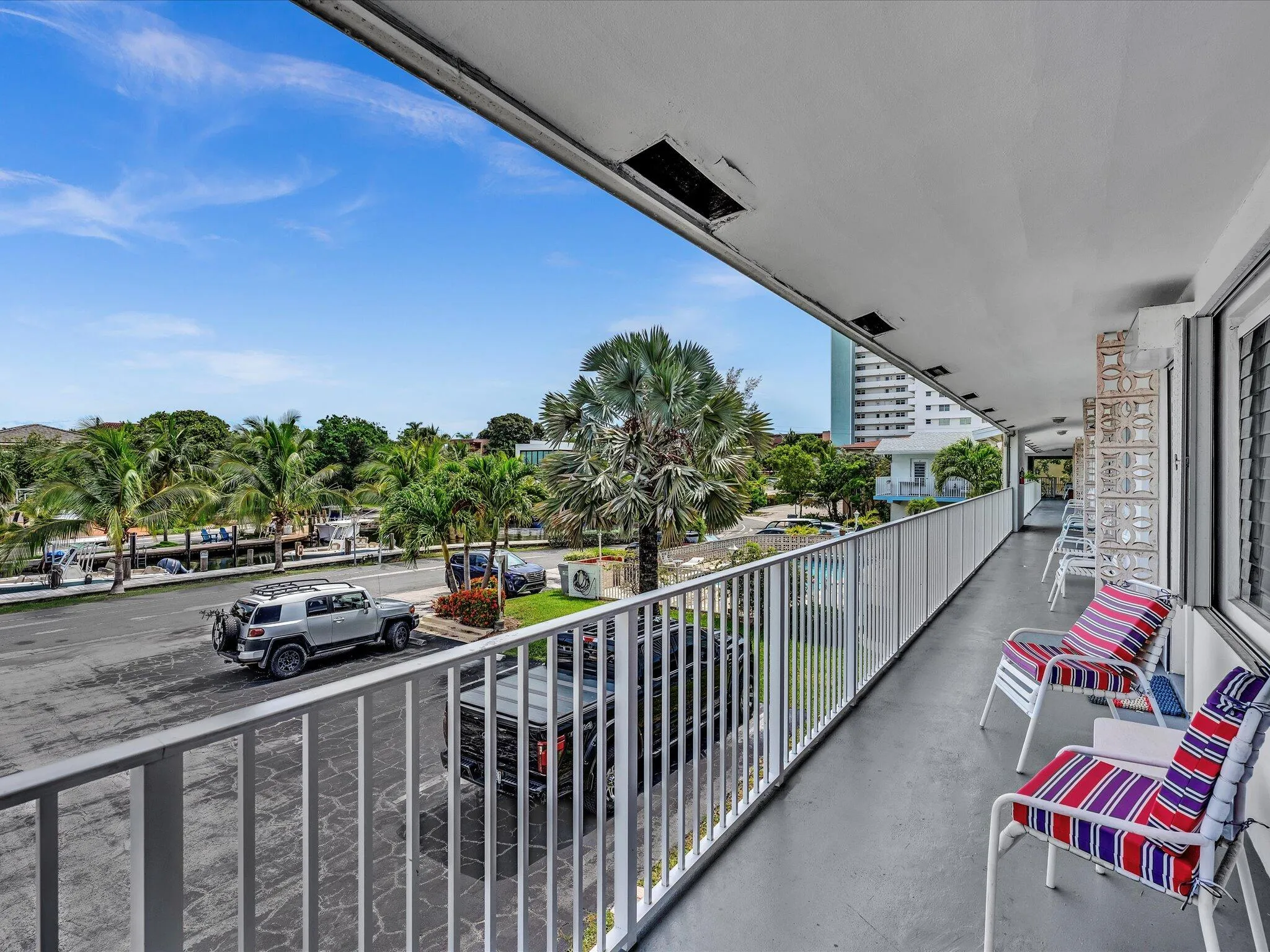 catwalk entry and balcony