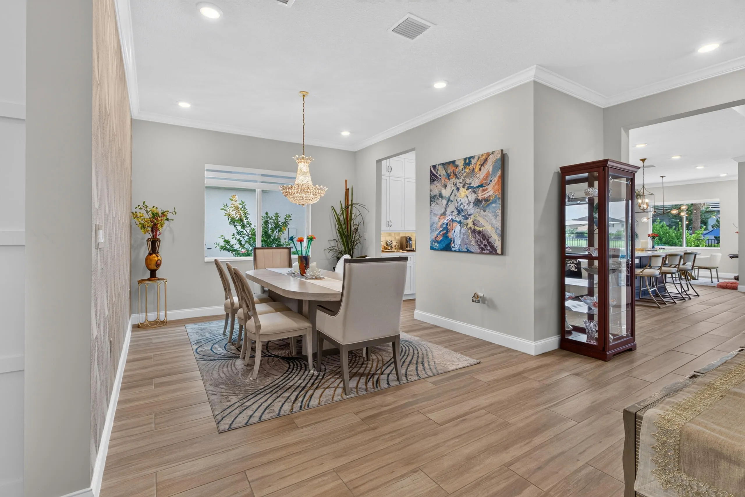 Formal DIning Area