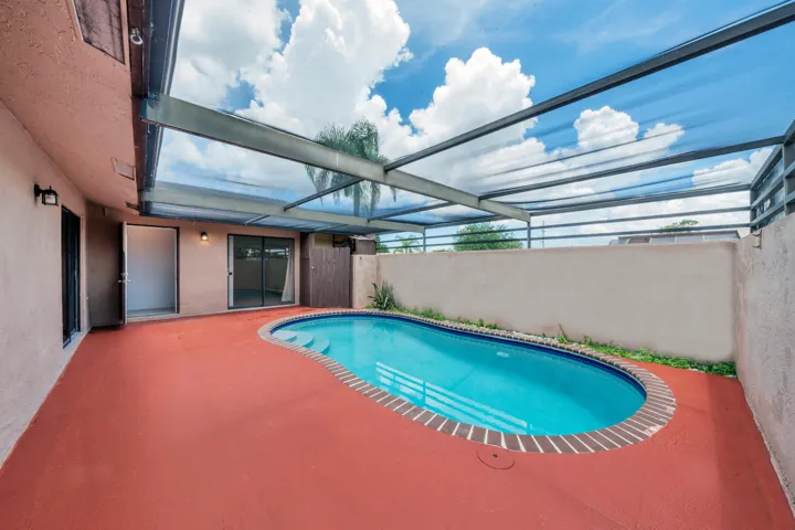 3 Pool (1)