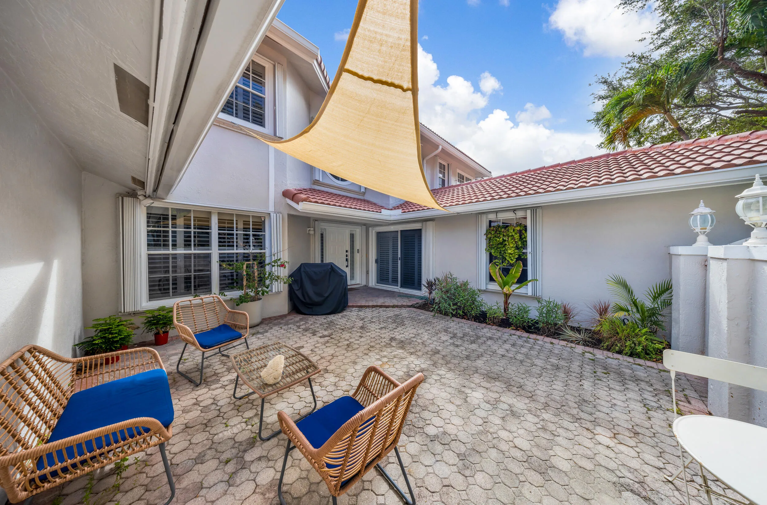 4117 W Palm Aire Dr-Pompano Beach-Natali