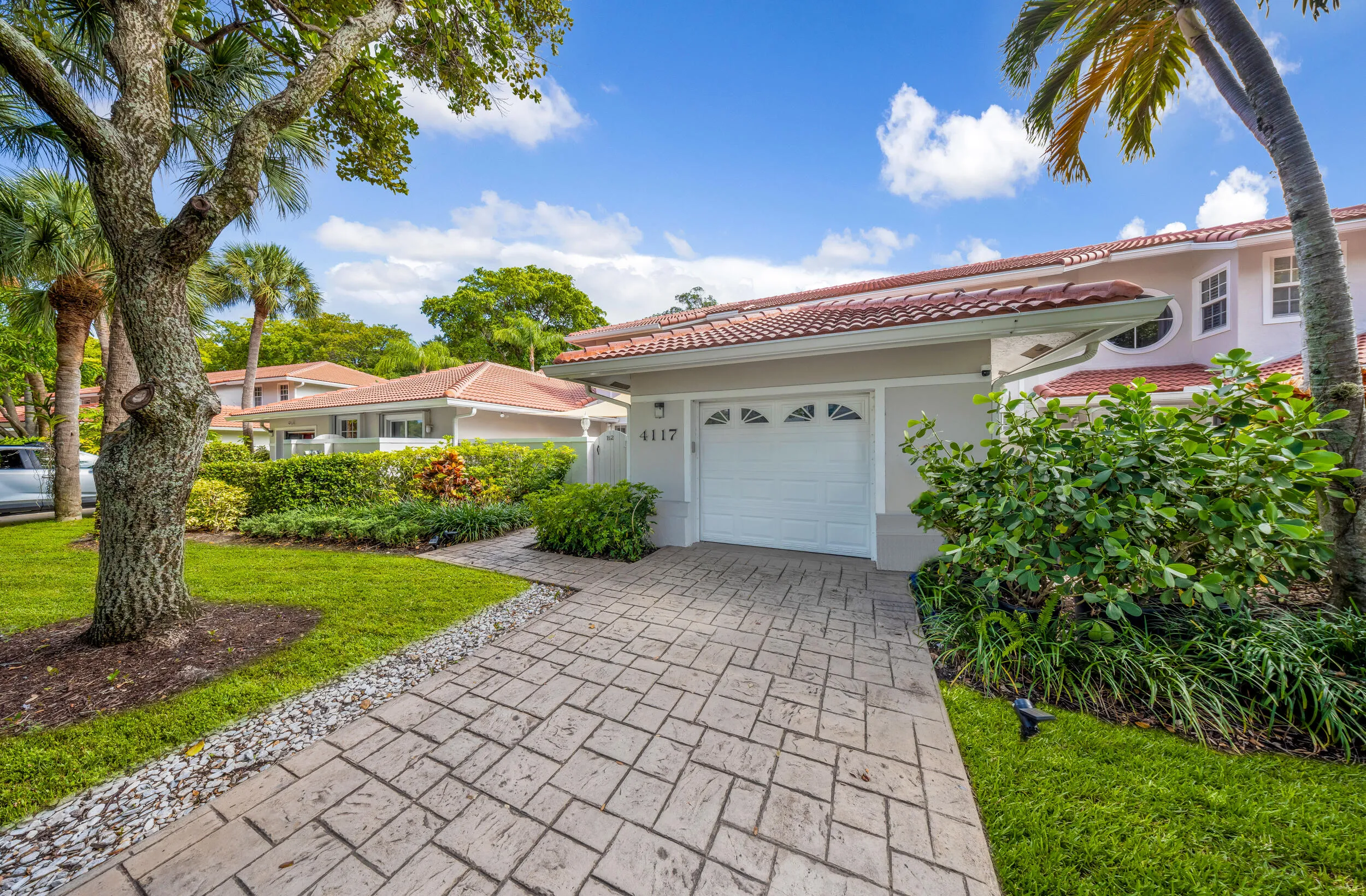 4117 W Palm Aire Dr-Pompano Beach-Natali