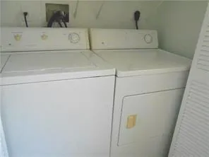 Washer dryer
