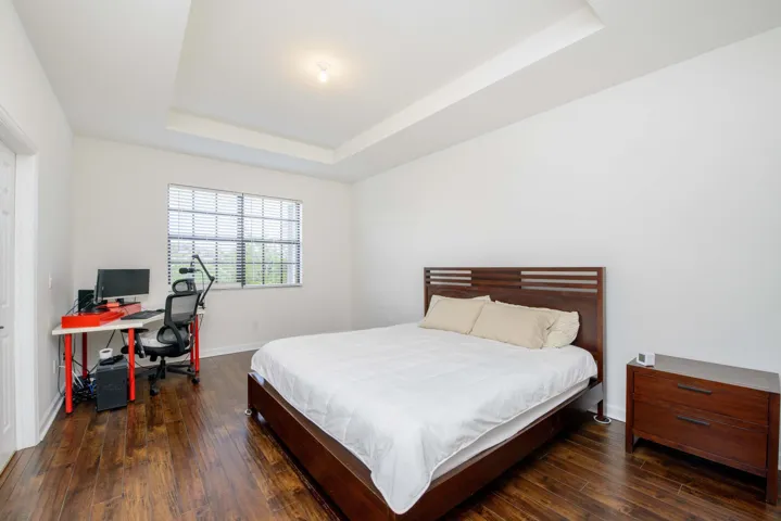 08- Master room (1)