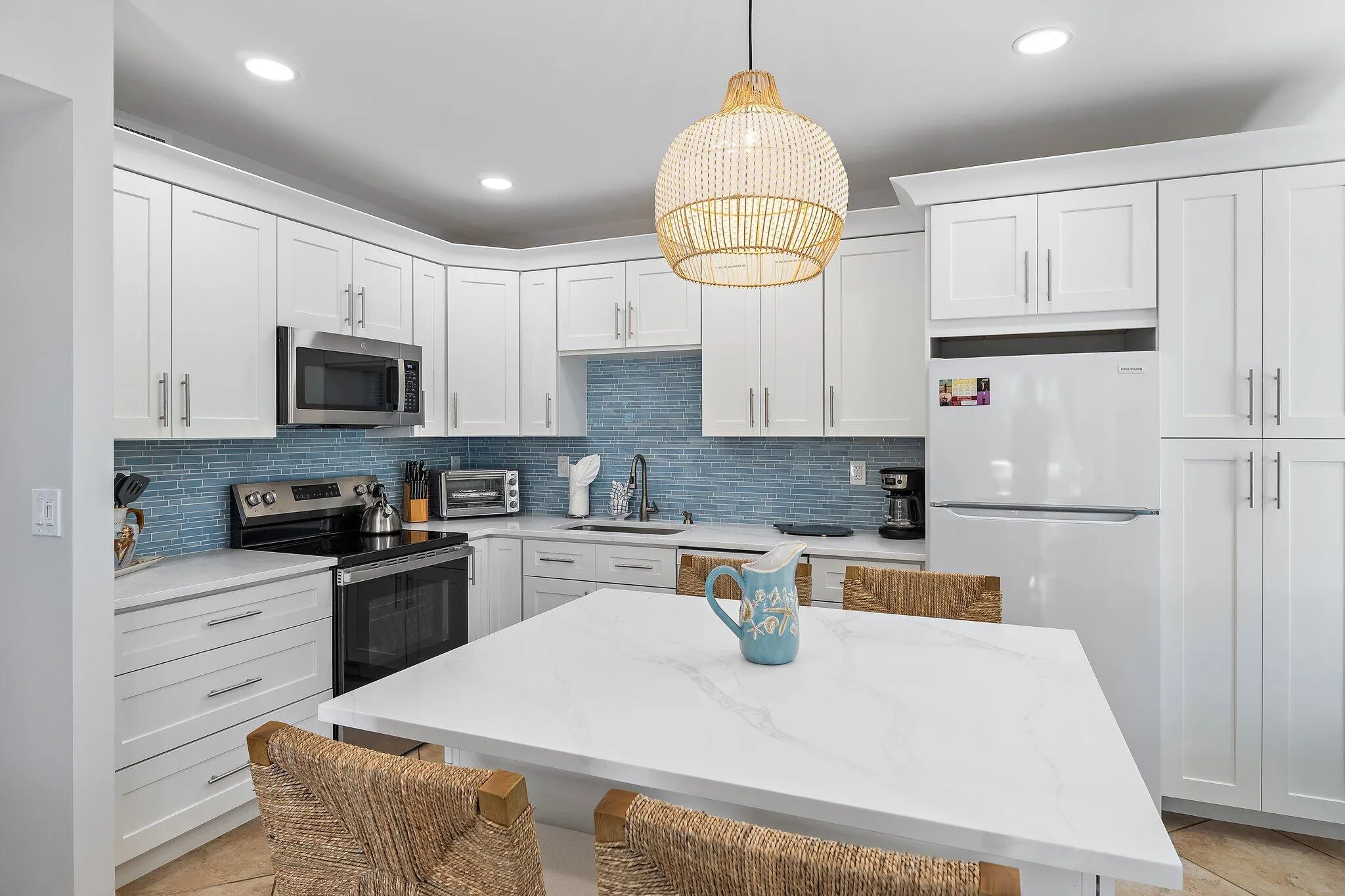 017-353SouthUSHighway1-B8-FortPierce-FL-