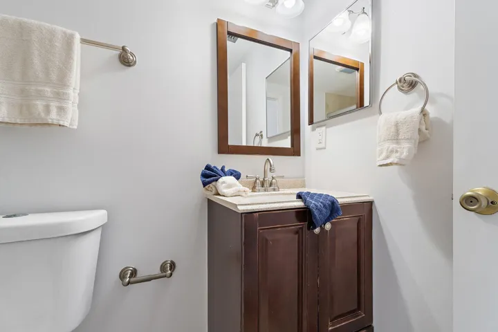 034-353SouthUSHighway1-B8-FortPierce-FL-