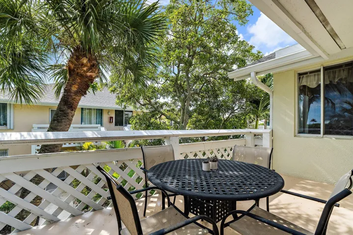 015-353SouthUSHighway1-B8-FortPierce-FL-