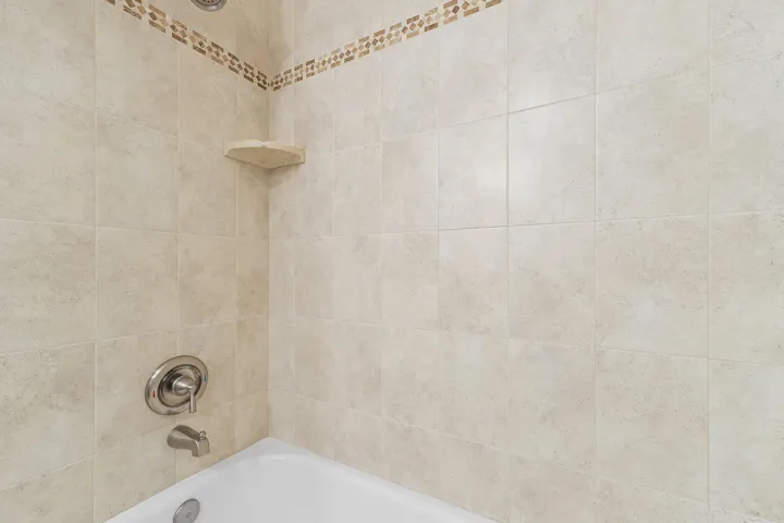 027-353SouthUSHighway1-B8-FortPierce-FL-