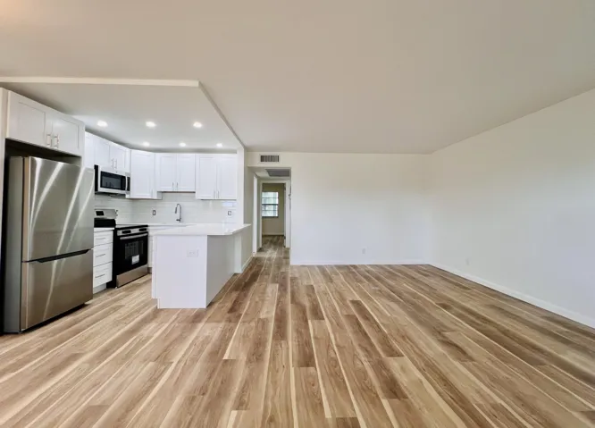 Beautifully Updated FIRST FLOOR 2/1.5 Close to Hastings Fitness Center and House of Worship!