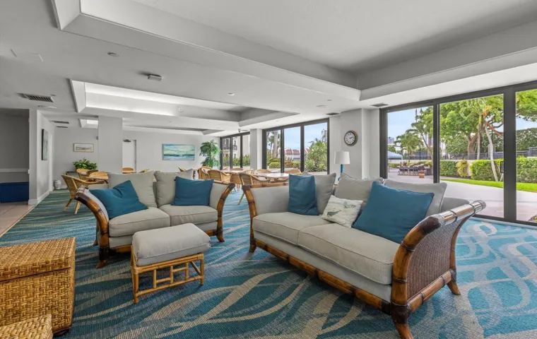 Club Room