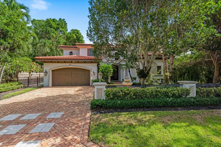 01-717 NW 4th Street Boca Raton, FL-100