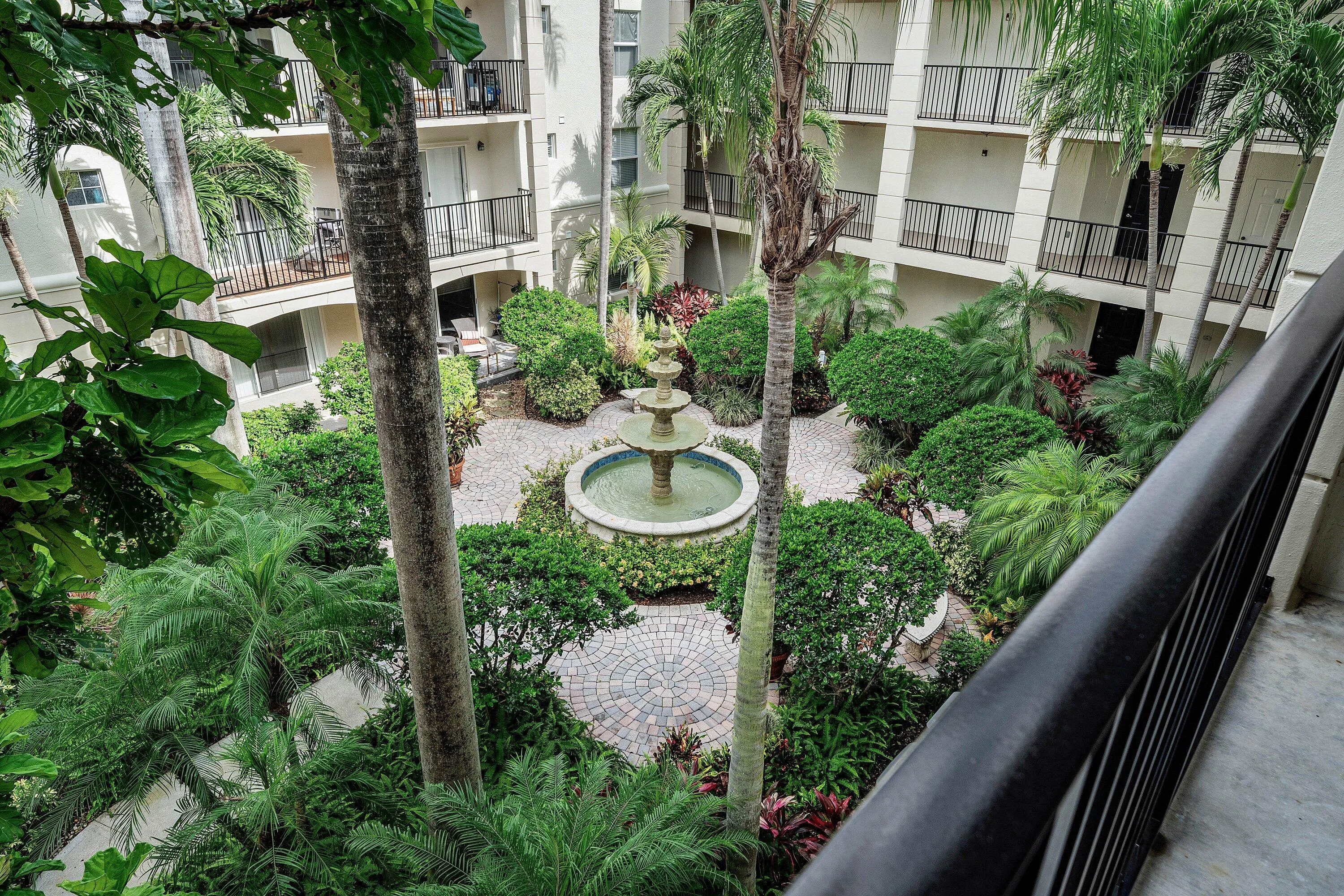 028-4307TuscanyWay-BoyntonBeach-FL-33435