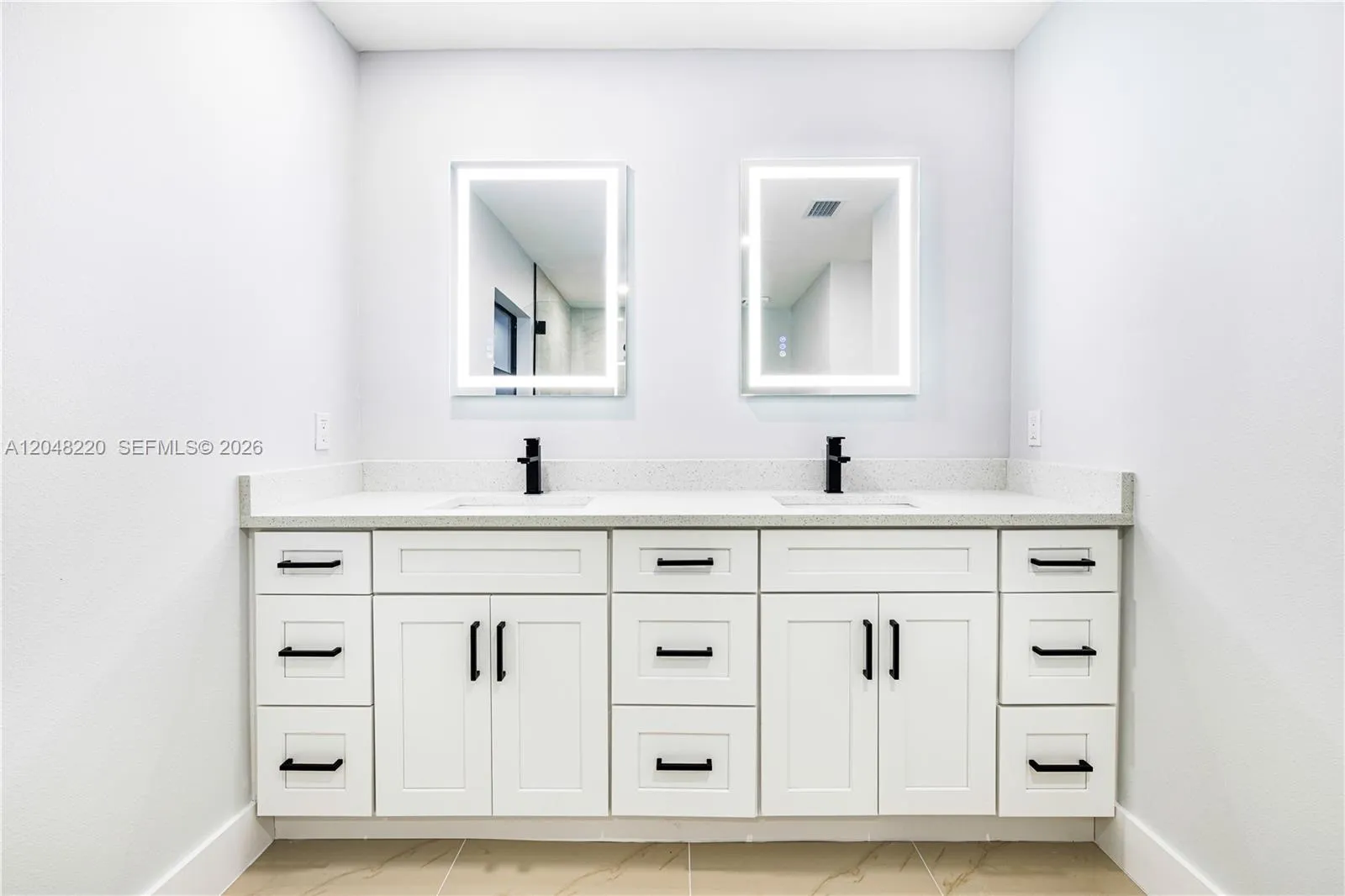 Property photo 99