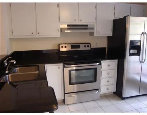 194 kitchen 2