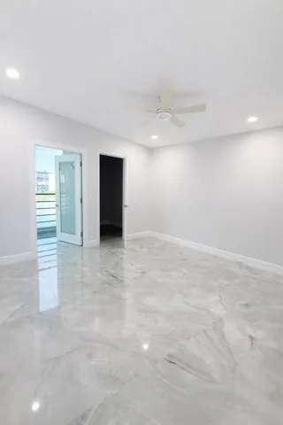 2019 b005