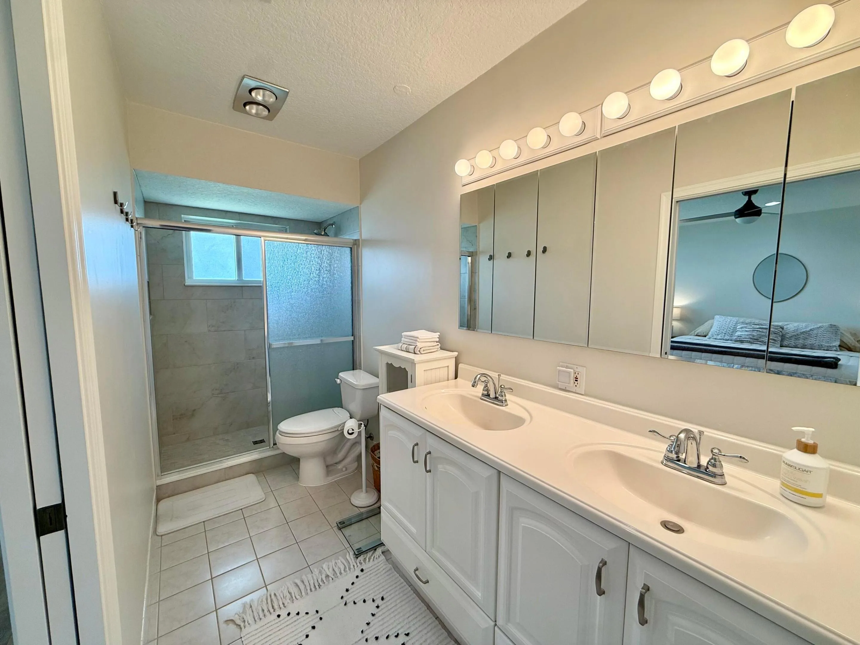 Primary_Bedroom_Bath_1