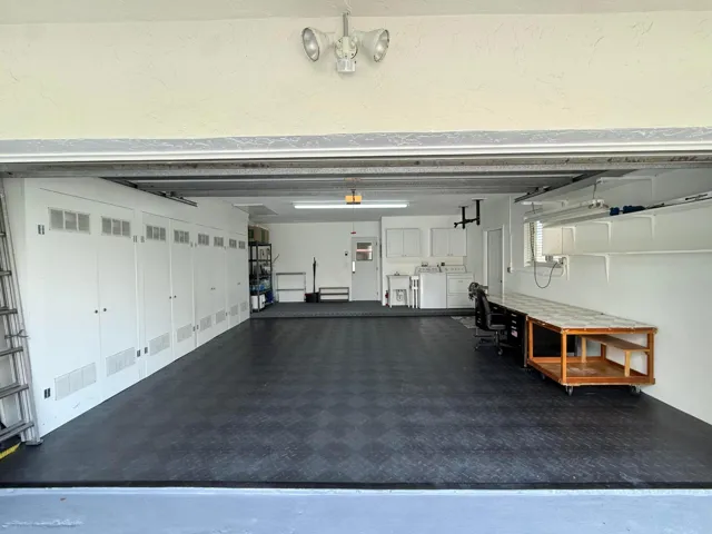 The_Garage