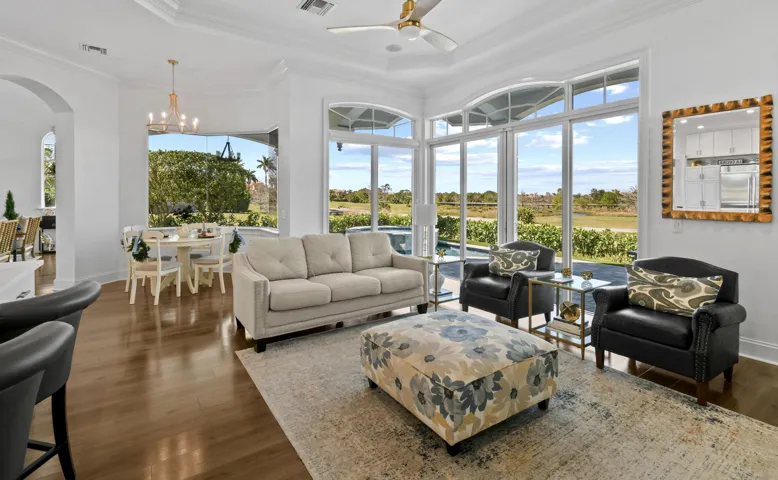 VG Family room looing from TV corner tow