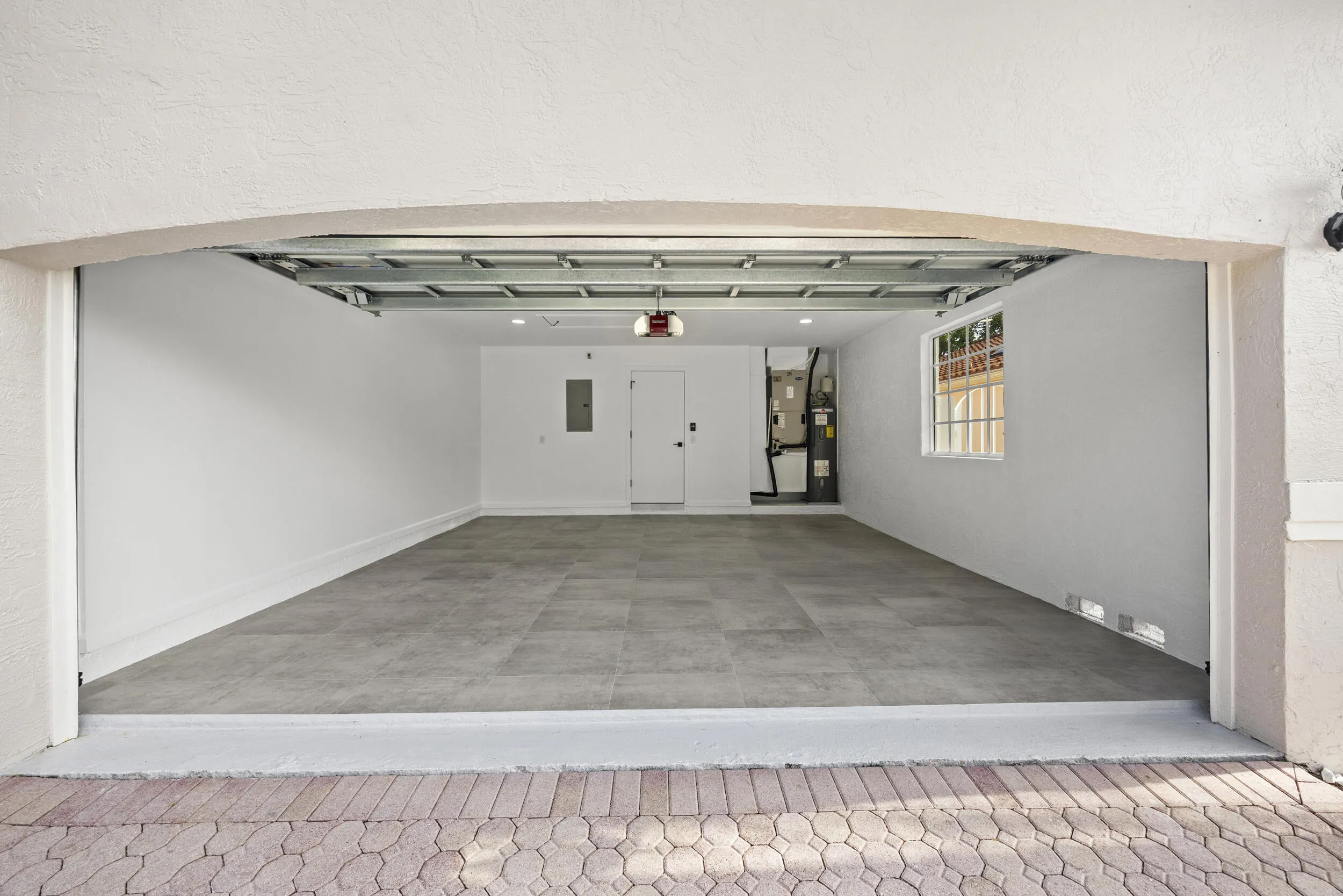 Garage2