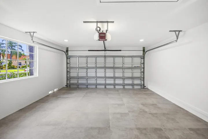 Garage1