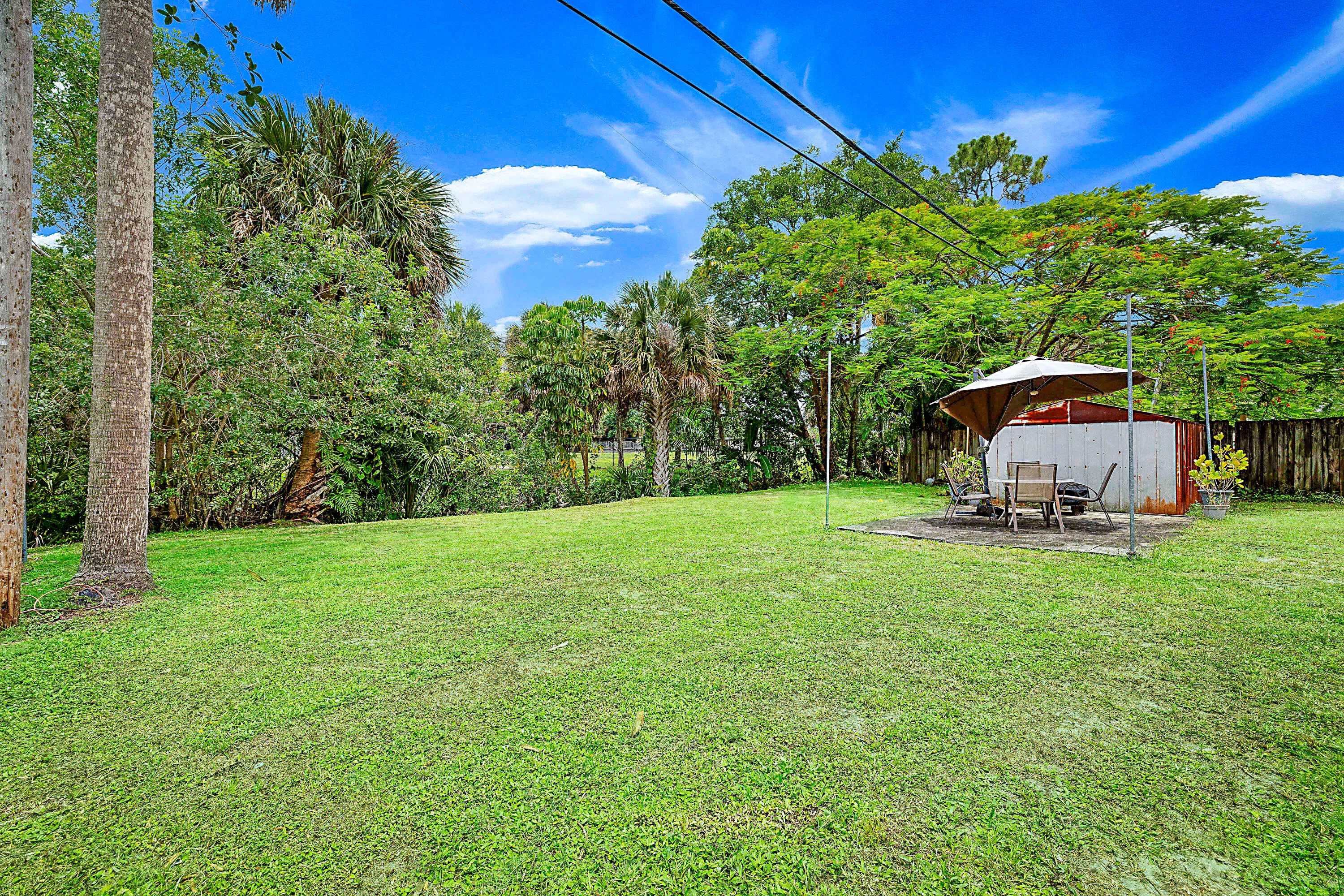 764 Camelia Drive -26