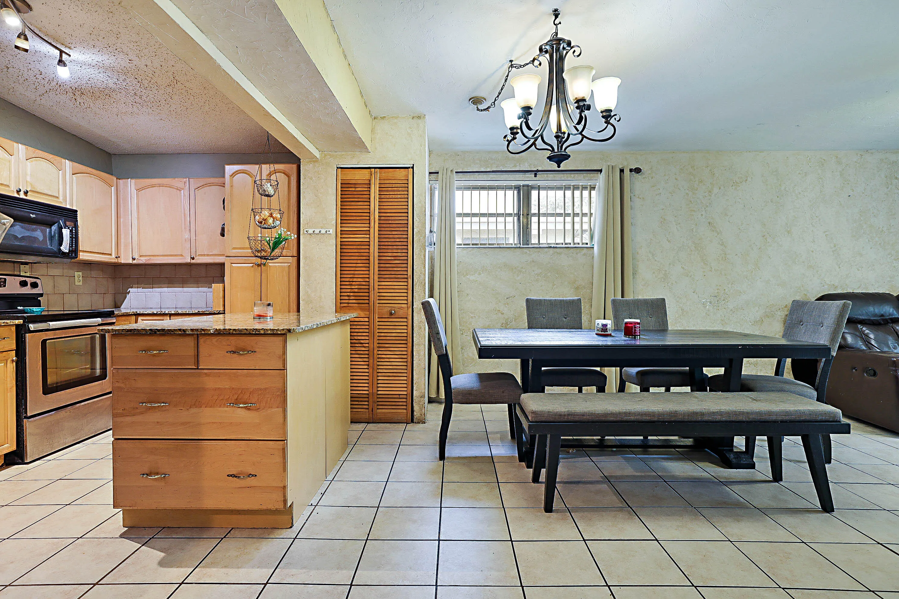764 Camelia Drive -12