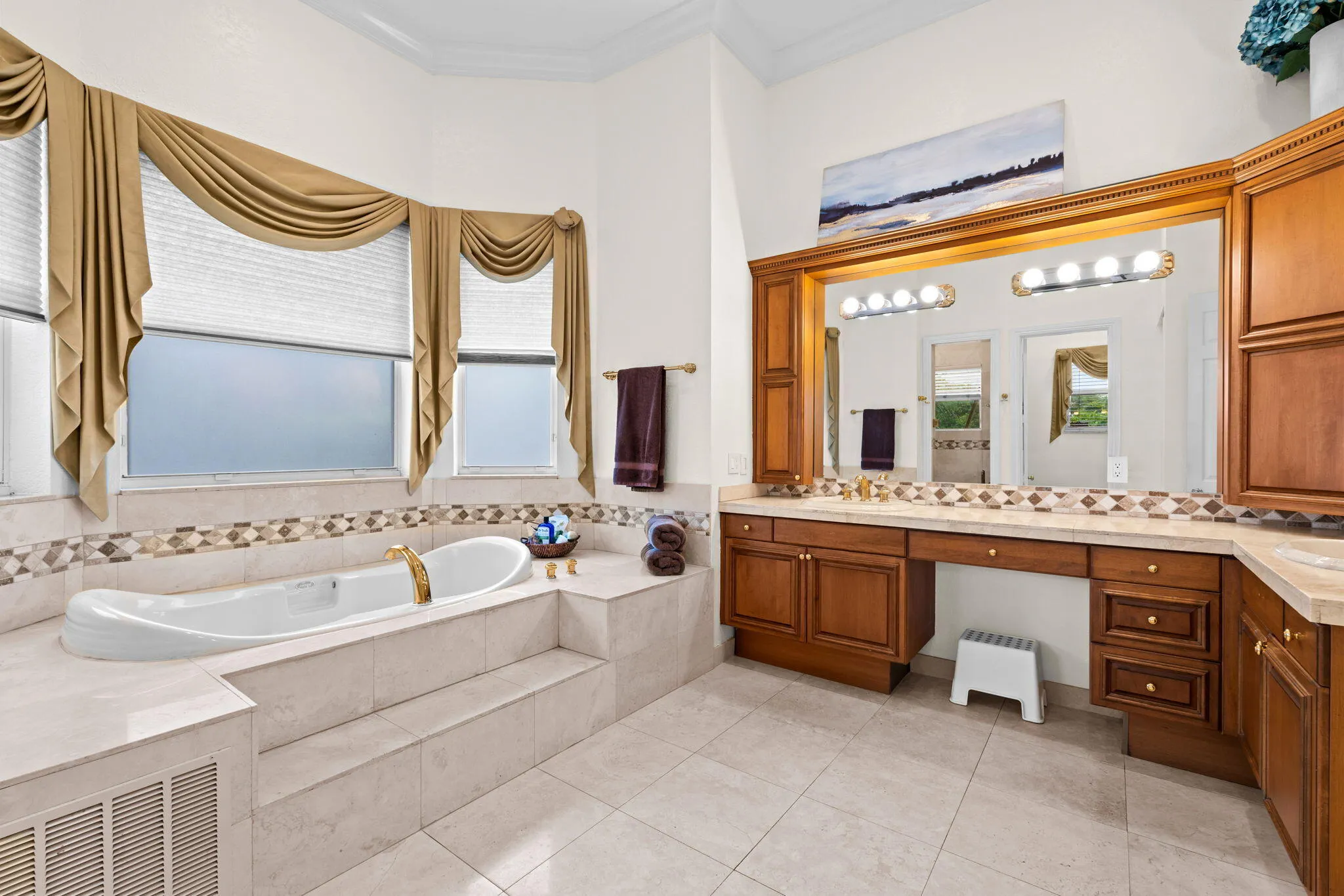 39-web-or-mls-A7400476
