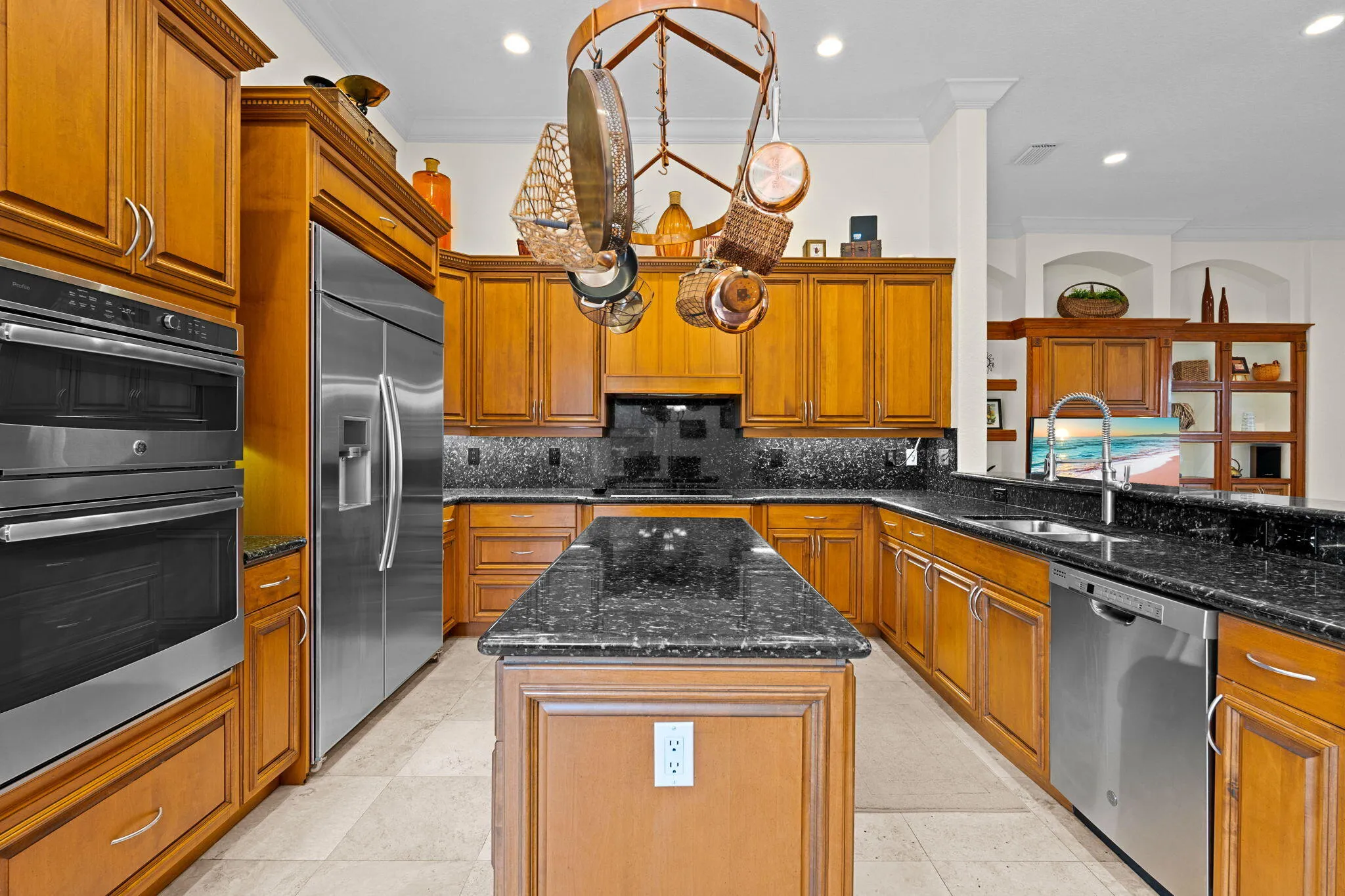 29-web-or-mls-A7400418