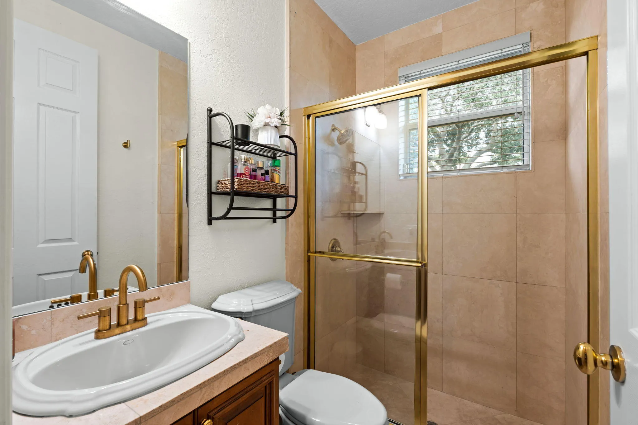 45-web-or-mls-A7400436