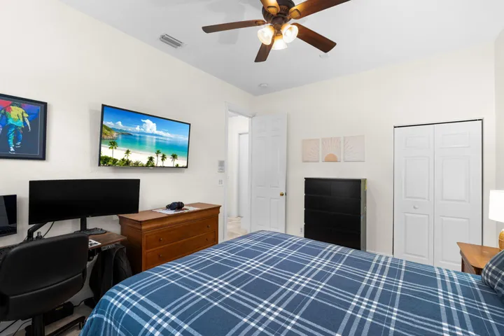 44-web-or-mls-A7400346