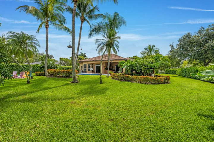 77-web-or-mls-A7400277