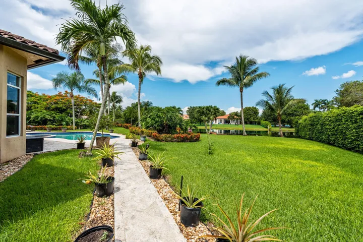 68-web-or-mls-A7400261